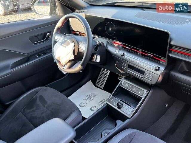 Серый Хендай Kona, объемом двигателя 1.58 л и пробегом 4 тыс. км за 15500 $, фото 16 на Automoto.ua
