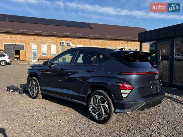 Серый Хендай Kona, объемом двигателя 1.58 л и пробегом 4 тыс. км за 15500 $, фото 6 на Automoto.ua