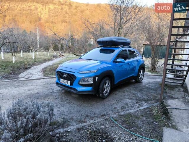 Синий Хендай Kona, объемом двигателя 1.6 л и пробегом 81 тыс. км за 17000 $, фото 1 на Automoto.ua
