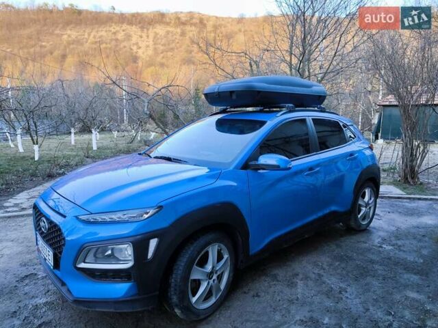 Синий Хендай Kona, объемом двигателя 1.6 л и пробегом 81 тыс. км за 17000 $, фото 2 на Automoto.ua