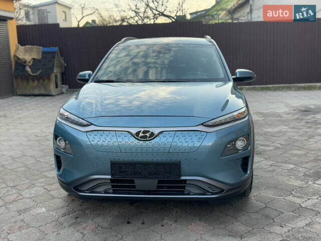 Синій Хендай Kona, об'ємом двигуна 0 л та пробігом 63 тис. км за 15999 $, фото 2 на Automoto.ua