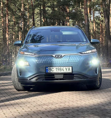 Синій Хендай Kona, об'ємом двигуна 0 л та пробігом 97 тис. км за 19700 $, фото 5 на Automoto.ua