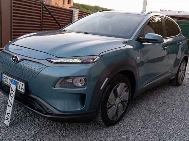 Синий Хендай Kona, объемом двигателя 0 л и пробегом 56 тыс. км за 17650 $, фото 3 на Automoto.ua