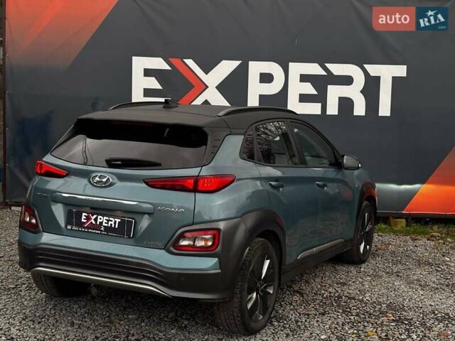 Синий Хендай Kona, объемом двигателя 0 л и пробегом 117 тыс. км за 17490 $, фото 4 на Automoto.ua