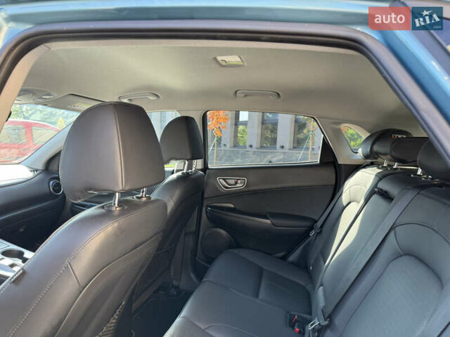 Синий Хендай Kona, объемом двигателя 0 л и пробегом 89 тыс. км за 16999 $, фото 16 на Automoto.ua