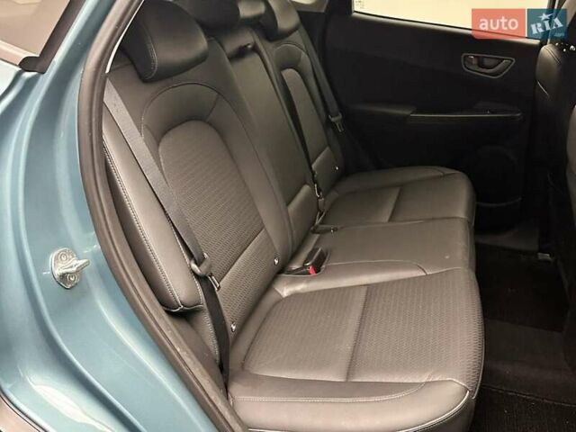 Синий Хендай Kona, объемом двигателя 0 л и пробегом 98 тыс. км за 18219 $, фото 15 на Automoto.ua