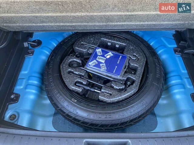 Синій Хендай Kona, об'ємом двигуна 2 л та пробігом 48 тис. км за 14800 $, фото 14 на Automoto.ua