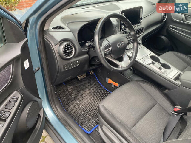 Синий Хендай Kona, объемом двигателя 0 л и пробегом 214 тыс. км за 15990 $, фото 9 на Automoto.ua