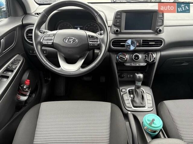 Синий Хендай Kona, объемом двигателя 2 л и пробегом 67 тыс. км за 14400 $, фото 14 на Automoto.ua