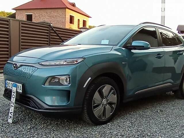 Синий Хендай Kona, объемом двигателя 0 л и пробегом 56 тыс. км за 17650 $, фото 86 на Automoto.ua