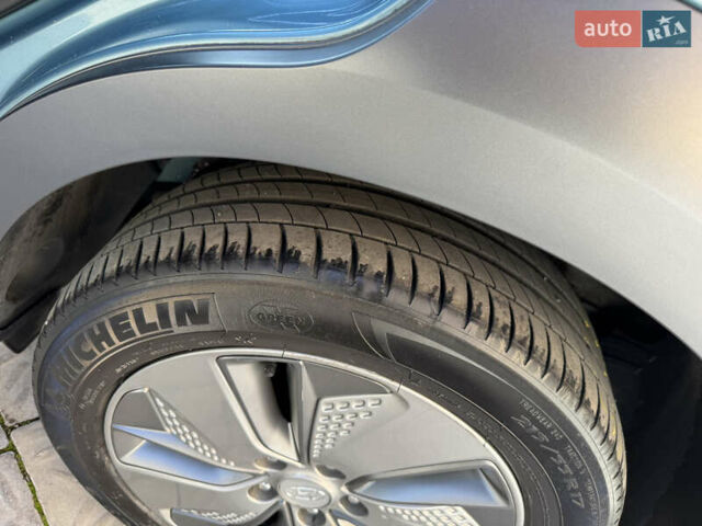 Синий Хендай Kona, объемом двигателя 0 л и пробегом 89 тыс. км за 16999 $, фото 32 на Automoto.ua