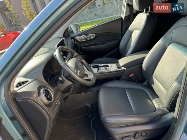 Синий Хендай Kona, объемом двигателя 0 л и пробегом 89 тыс. км за 16999 $, фото 14 на Automoto.ua