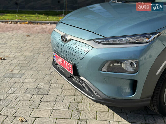 Синий Хендай Kona, объемом двигателя 0 л и пробегом 89 тыс. км за 16999 $, фото 50 на Automoto.ua