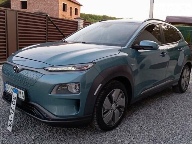 Синий Хендай Kona, объемом двигателя 0 л и пробегом 56 тыс. км за 17650 $, фото 5 на Automoto.ua