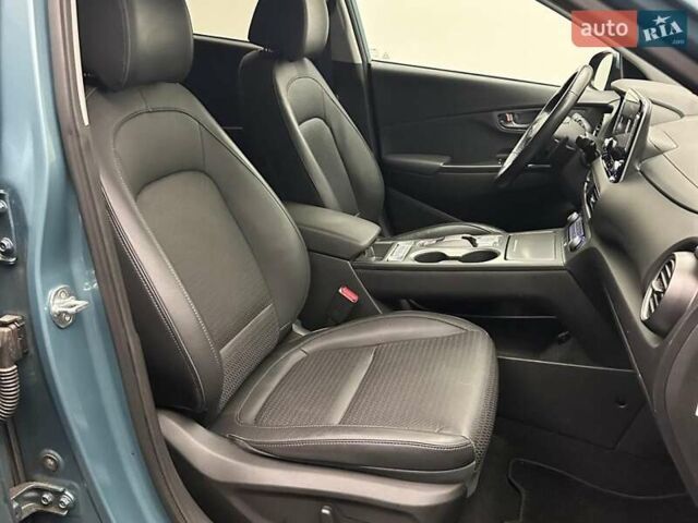 Синий Хендай Kona, объемом двигателя 0 л и пробегом 98 тыс. км за 18219 $, фото 11 на Automoto.ua