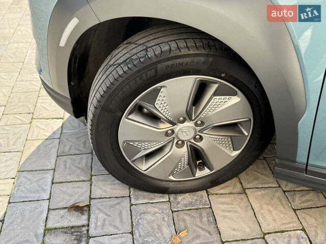 Синий Хендай Kona, объемом двигателя 0 л и пробегом 89 тыс. км за 16999 $, фото 56 на Automoto.ua