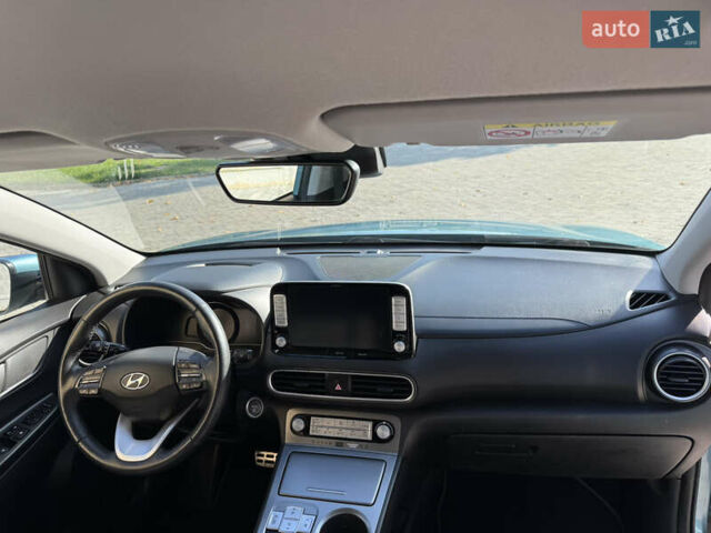 Синий Хендай Kona, объемом двигателя 0 л и пробегом 89 тыс. км за 16999 $, фото 37 на Automoto.ua