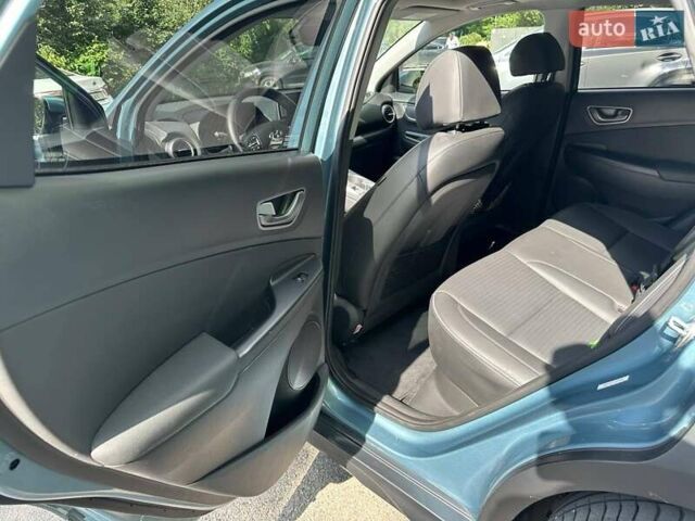Синій Хендай Kona, об'ємом двигуна 0 л та пробігом 63 тис. км за 17800 $, фото 15 на Automoto.ua