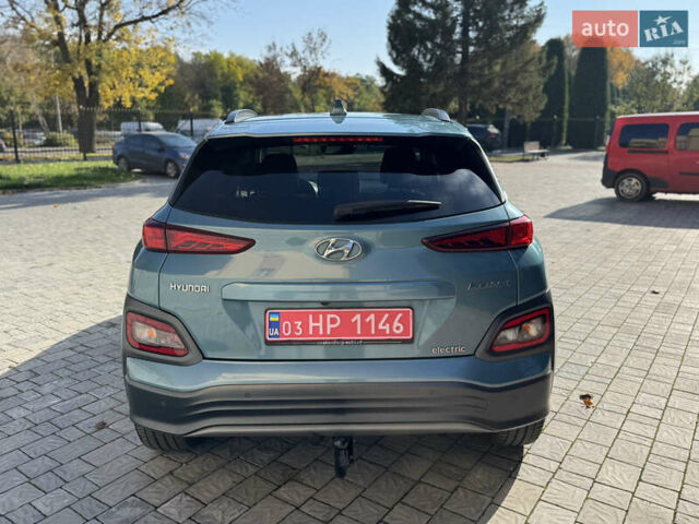 Синий Хендай Kona, объемом двигателя 0 л и пробегом 89 тыс. км за 16999 $, фото 6 на Automoto.ua