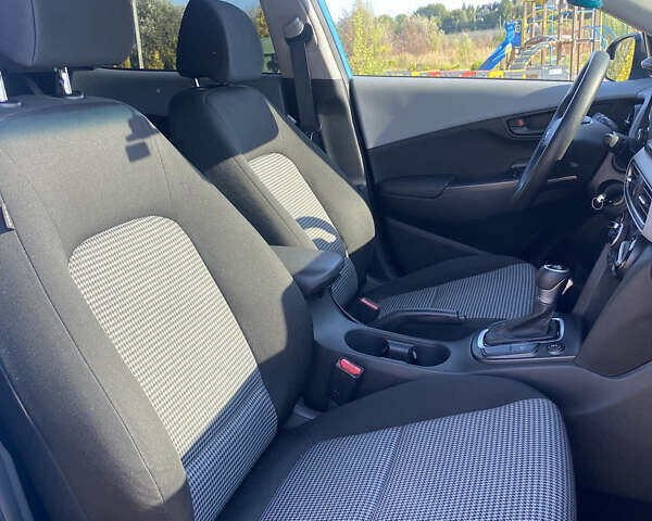 Синій Хендай Kona, об'ємом двигуна 2 л та пробігом 48 тис. км за 14800 $, фото 22 на Automoto.ua