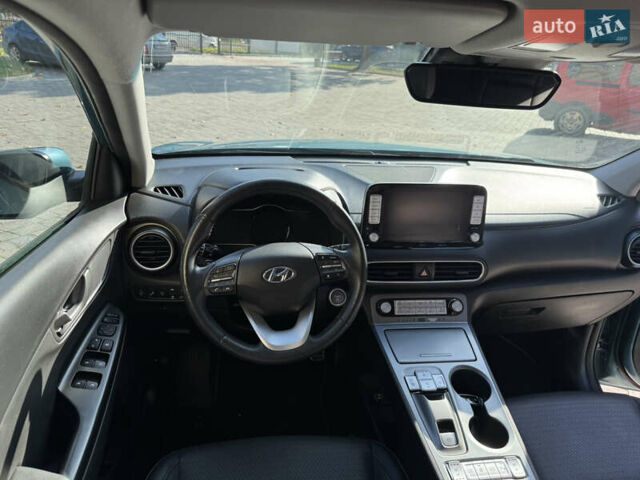 Синий Хендай Kona, объемом двигателя 0 л и пробегом 89 тыс. км за 16999 $, фото 33 на Automoto.ua