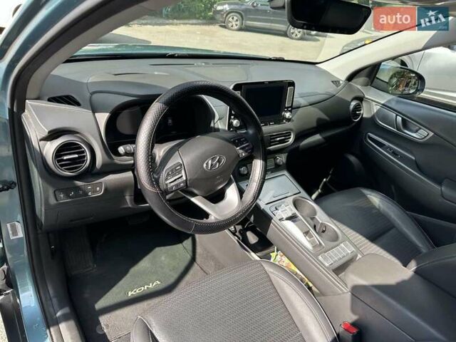 Синій Хендай Kona, об'ємом двигуна 0 л та пробігом 63 тис. км за 17800 $, фото 9 на Automoto.ua