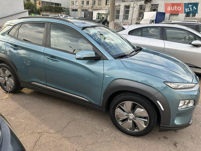 Синий Хендай Kona, объемом двигателя 0 л и пробегом 79 тыс. км за 17500 $, фото 1 на Automoto.ua
