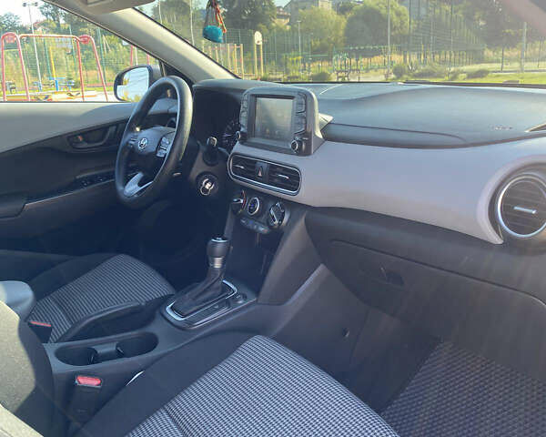 Синій Хендай Kona, об'ємом двигуна 2 л та пробігом 48 тис. км за 14800 $, фото 17 на Automoto.ua