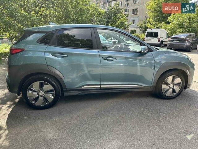 Синій Хендай Kona, об'ємом двигуна 0 л та пробігом 63 тис. км за 17800 $, фото 4 на Automoto.ua