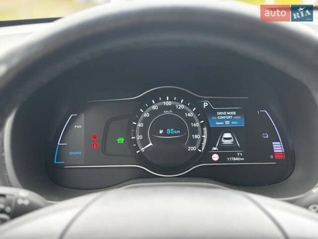 Синий Хендай Kona, объемом двигателя 0 л и пробегом 117 тыс. км за 17490 $, фото 18 на Automoto.ua