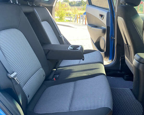Синій Хендай Kona, об'ємом двигуна 2 л та пробігом 48 тис. км за 14800 $, фото 23 на Automoto.ua