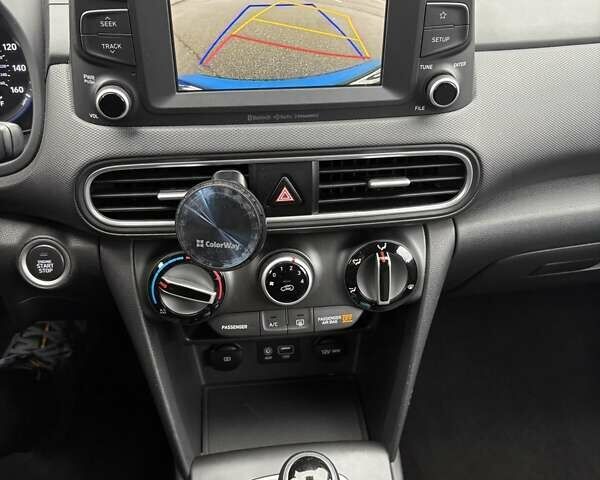 Синий Хендай Kona, объемом двигателя 2 л и пробегом 67 тыс. км за 14400 $, фото 15 на Automoto.ua