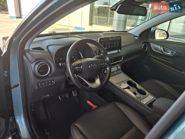Синий Хендай Kona, объемом двигателя 0 л и пробегом 104 тыс. км за 18500 $, фото 14 на Automoto.ua