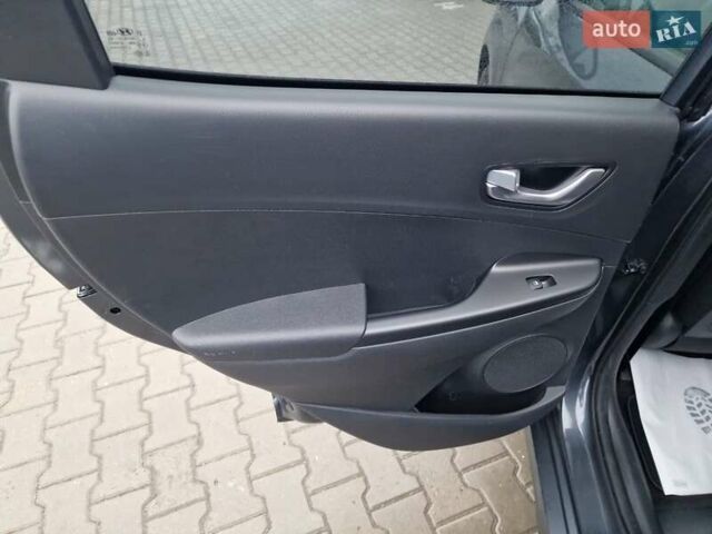 Синий Хендай Kona, объемом двигателя 0 л и пробегом 24 тыс. км за 17800 $, фото 41 на Automoto.ua