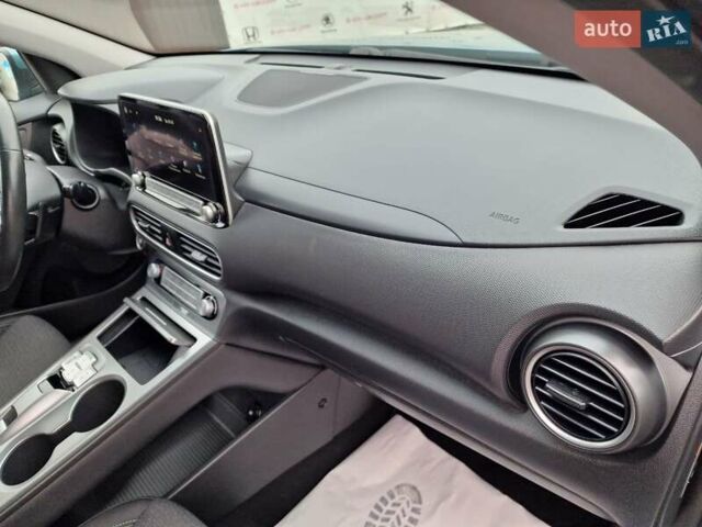 Синій Хендай Kona, об'ємом двигуна 0 л та пробігом 76 тис. км за 15900 $, фото 43 на Automoto.ua