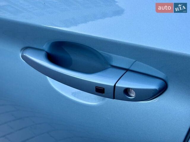 Синий Хендай Kona, объемом двигателя 0 л и пробегом 85 тыс. км за 17900 $, фото 37 на Automoto.ua