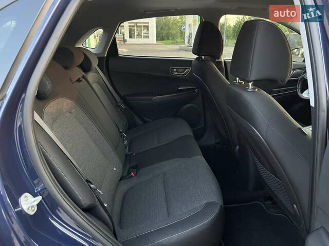 Синій Хендай Kona, об'ємом двигуна 0 л та пробігом 81 тис. км за 17000 $, фото 37 на Automoto.ua