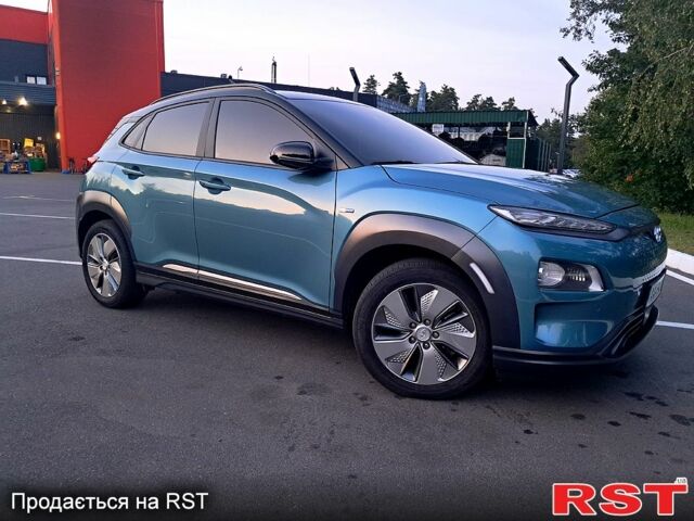 Синій Хендай Kona, об'ємом двигуна 0 л та пробігом 39 тис. км за 19700 $, фото 3 на Automoto.ua