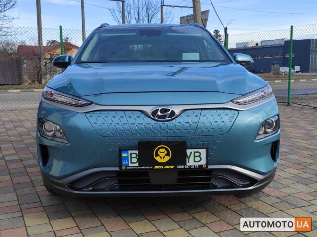 Синий Хендай Kona, объемом двигателя 64 л и пробегом 37 тыс. км за 19900 $, фото 1 на Automoto.ua