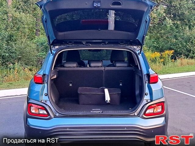 Синій Хендай Kona, об'ємом двигуна 0 л та пробігом 39 тис. км за 19700 $, фото 8 на Automoto.ua