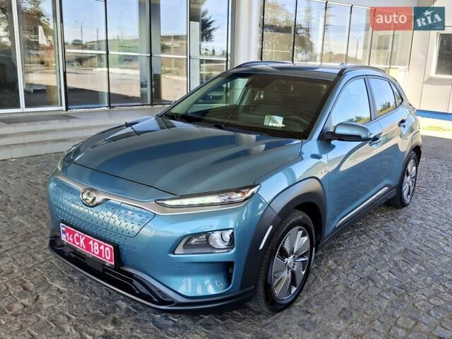Синий Хендай Kona, объемом двигателя 0 л и пробегом 104 тыс. км за 18500 $, фото 5 на Automoto.ua