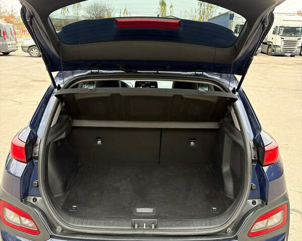 Синий Хендай Kona, объемом двигателя 0 л и пробегом 123 тыс. км за 15599 $, фото 13 на Automoto.ua