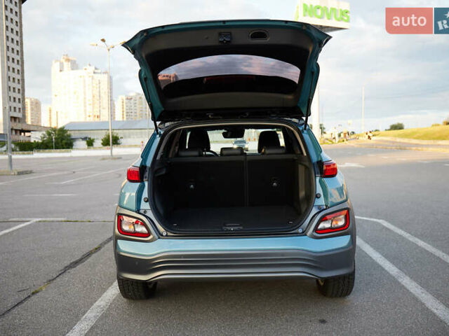 Синий Хендай Kona, объемом двигателя 0 л и пробегом 19 тыс. км за 34500 $, фото 13 на Automoto.ua