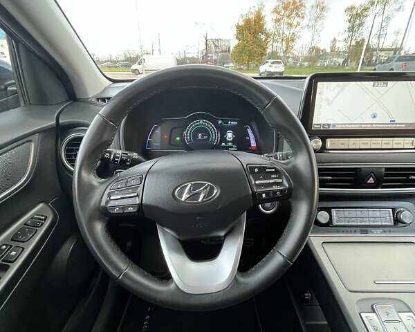 Синий Хендай Kona, объемом двигателя 0 л и пробегом 114 тыс. км за 17950 $, фото 31 на Automoto.ua