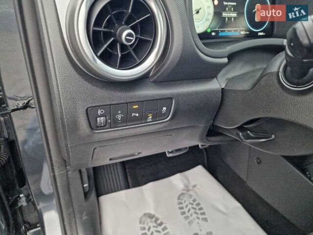 Синий Хендай Kona, объемом двигателя 0 л и пробегом 24 тыс. км за 17800 $, фото 23 на Automoto.ua