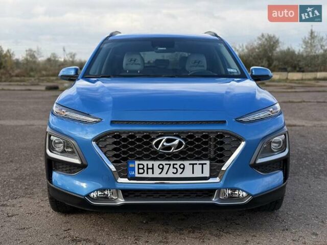 Синий Хендай Kona, объемом двигателя 1.6 л и пробегом 53 тыс. км за 15500 $, фото 2 на Automoto.ua