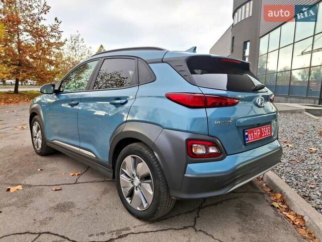 Синий Хендай Kona, объемом двигателя 0 л и пробегом 105 тыс. км за 18600 $, фото 10 на Automoto.ua