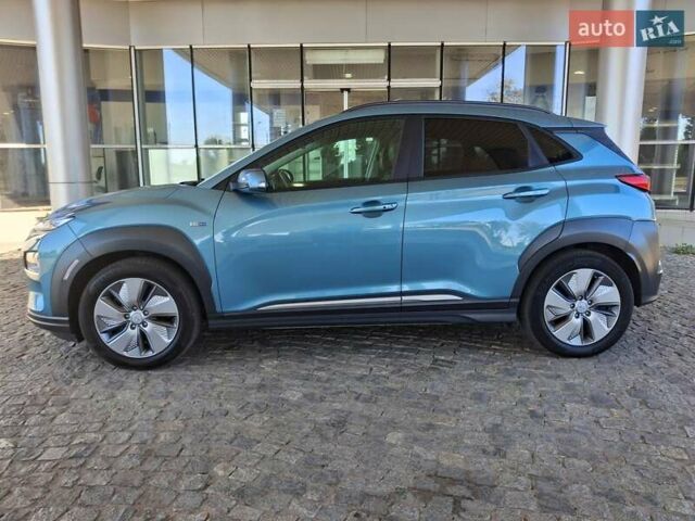 Синий Хендай Kona, объемом двигателя 0 л и пробегом 104 тыс. км за 18500 $, фото 12 на Automoto.ua
