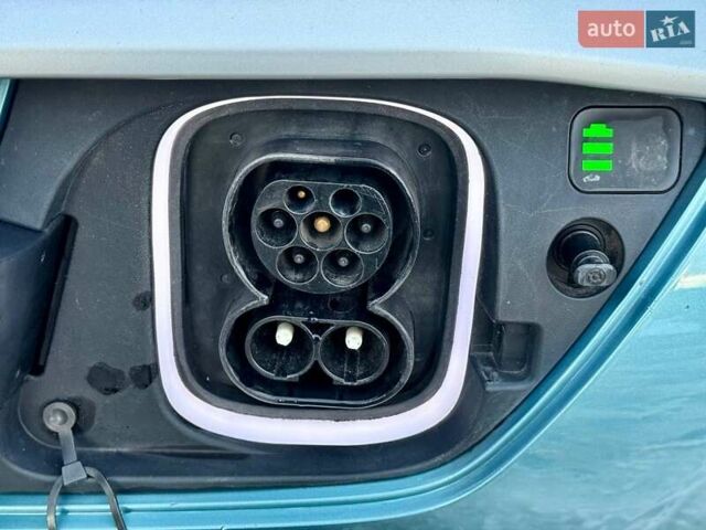 Синий Хендай Kona, объемом двигателя 0 л и пробегом 105 тыс. км за 17200 $, фото 39 на Automoto.ua