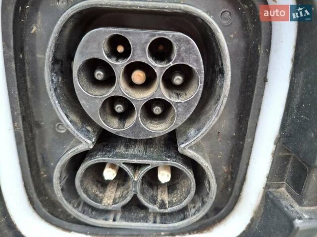 Синий Хендай Kona, объемом двигателя 0 л и пробегом 105 тыс. км за 18600 $, фото 33 на Automoto.ua